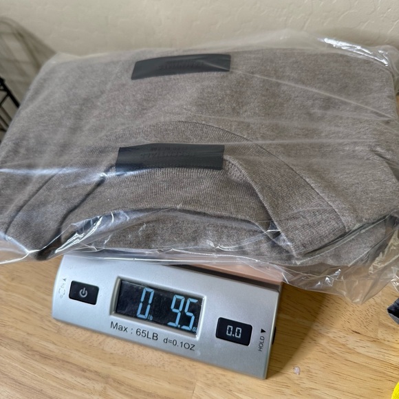 Fear of God Essentials S/S T-shirt with black logo patch in heather grey - Picture 8 of 8